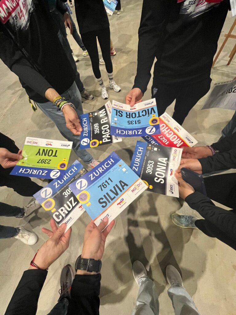 8 maratonianos compitieron en sevilla 11