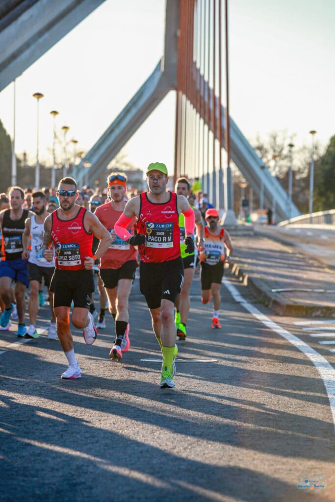 8 maratonianos compitieron en sevilla 18