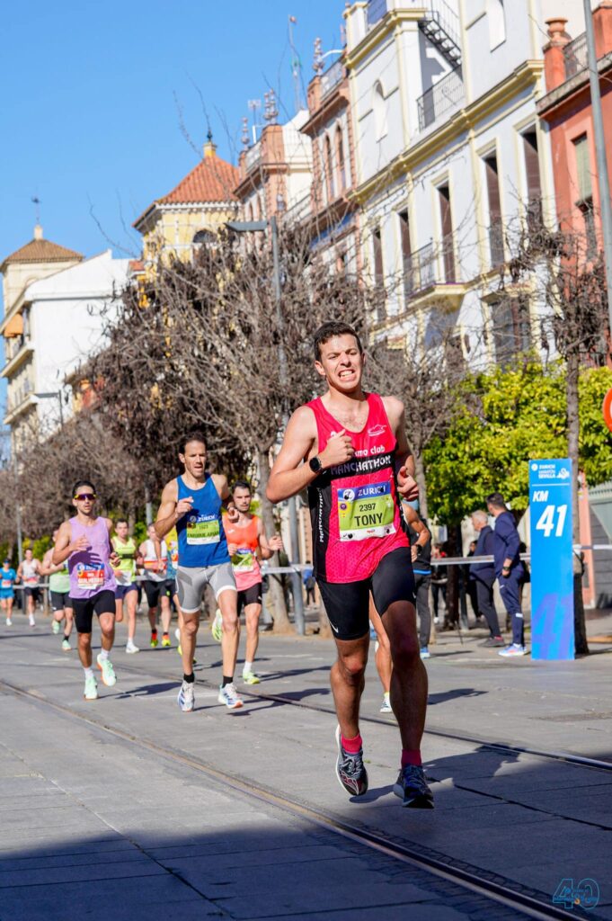 8 maratonianos compitieron en sevilla 19