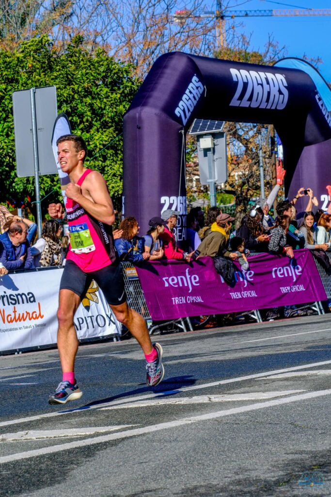 8 maratonianos compitieron en sevilla 23