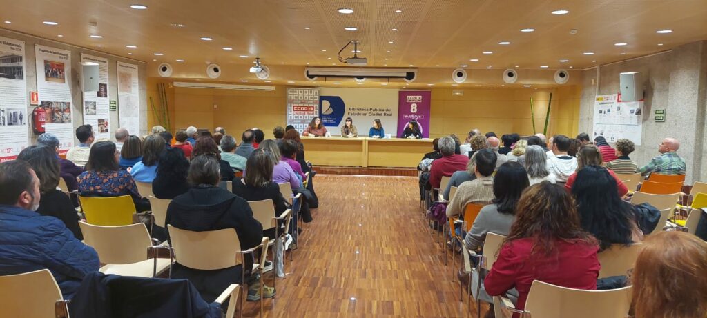 CCOO CLM reivindica en Ciudad Real la memoria de las mujeres represaliadas en la cárcel y el exilio