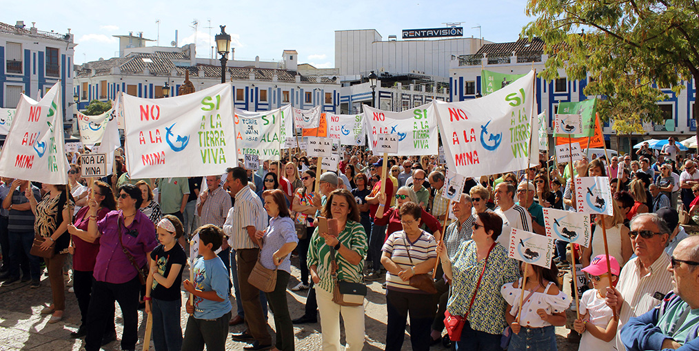 Sí la la Tierra Viva lleva al Congreso de los Diputados la lucha social contra la minería de tierras raras en España