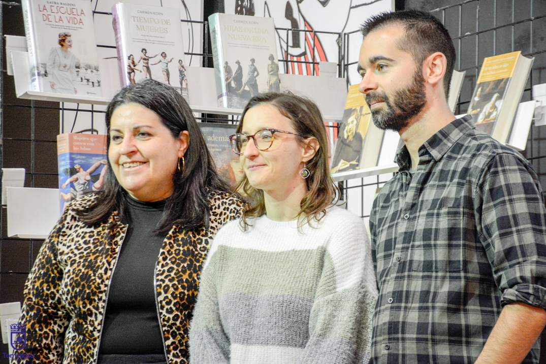 Daniel Cuadrado ofrece una interesante charla en Tomelloso sobre las mujeres en la historia