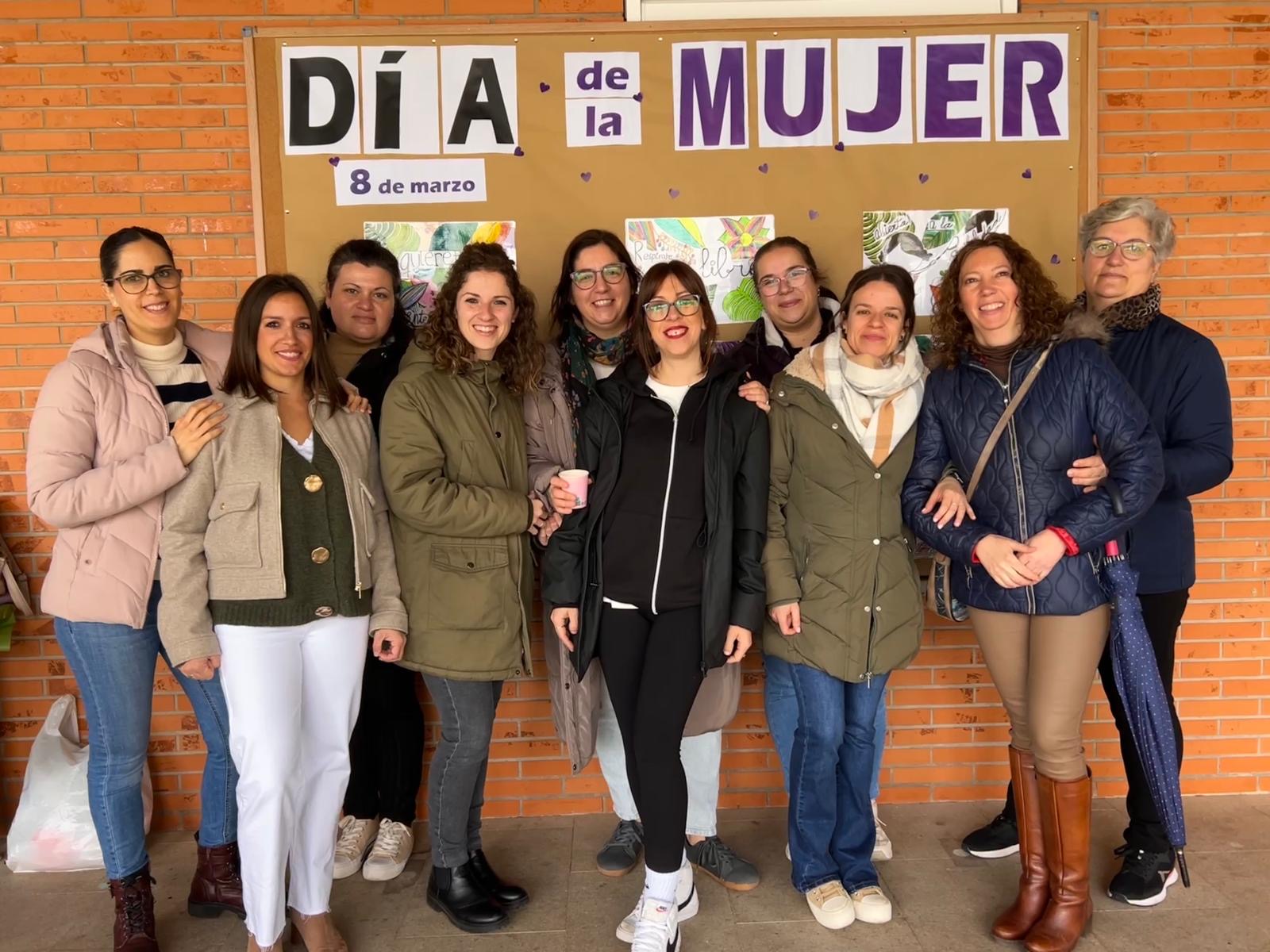 El CEIP San José de Calasanz rendirá un homenaje a las mujeres de la comunidad educativa del centro