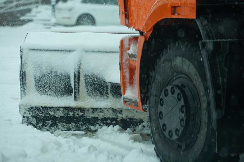 Transportes dispone 207 máquinas quitanieves y 38.226 toneladas de sal para hacer frente a las nevadas en Castilla-La Mancha