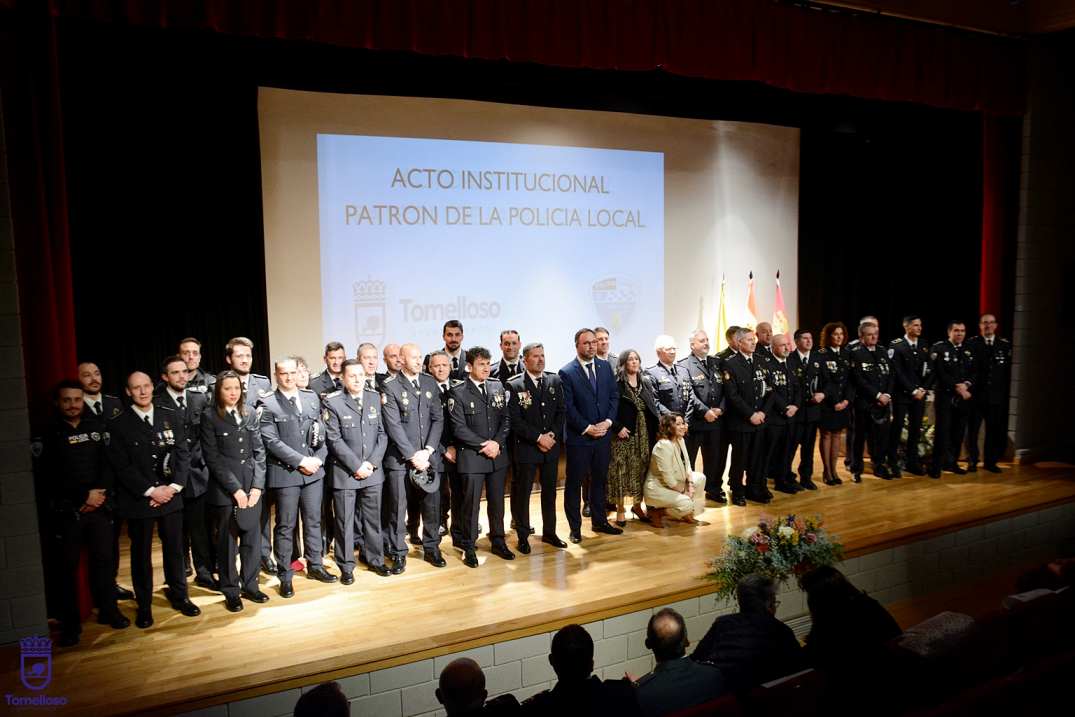 La Policía de Tomelloso celebra el patrón con sus reconocimientos anuales